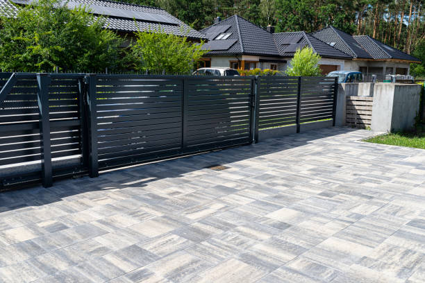 Best Commercial Driveway Pavers  in Salina, KS